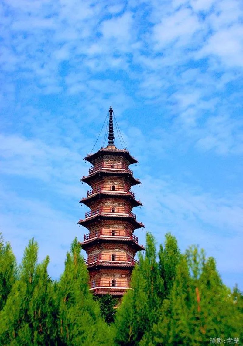 寺庙祈福:中国传统文化的深厚积淀